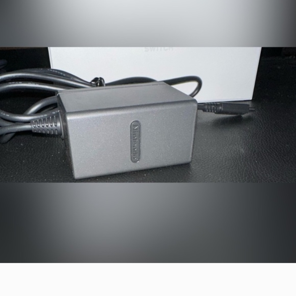 Nintendo Switch with Gray Joy-Con and Dock - Picture 10 of 14